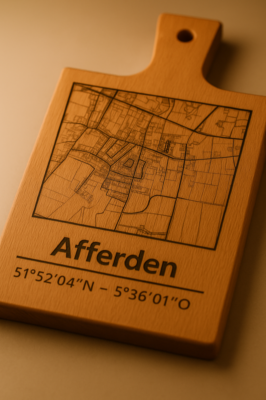 Borrelplank Afferden - Serveerplank van Beukenhout met Gravure Dorpsplattegrond - Oakman Objects