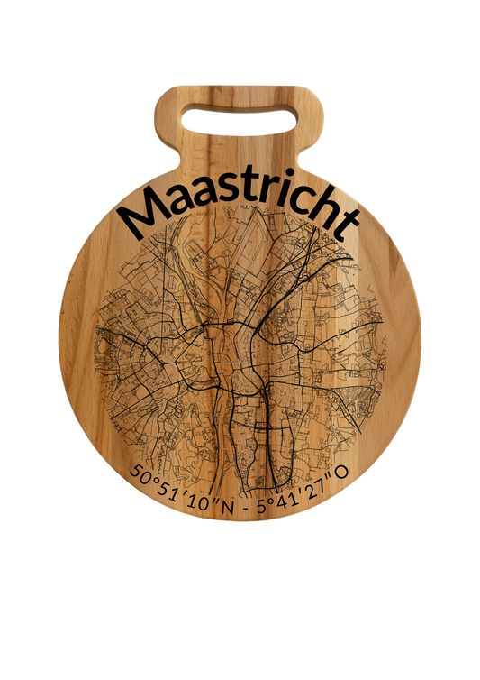Snijplank Maastricht Rond – Borrelplank van Beukenhout met Gravure Stadsplattegrond – Oakman Objects