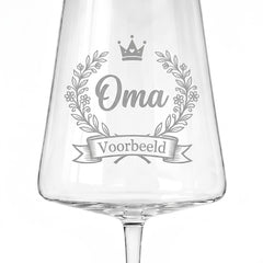 Gegraveerd wijnglas Oma met naam - Moederdagcadeau voor oma