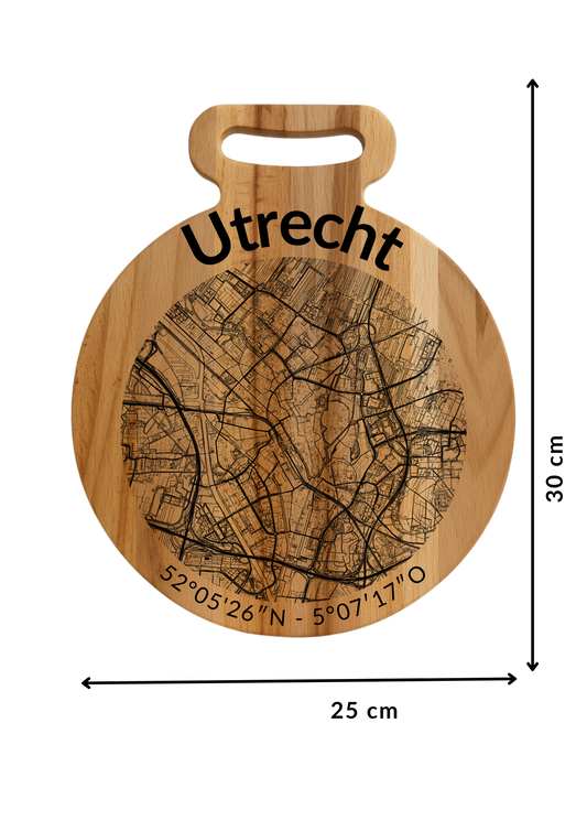 Snijplank Utrecht Rond – Borrelplank van Beukenhout met Gravure Stadsplattegrond – Oakman Objects