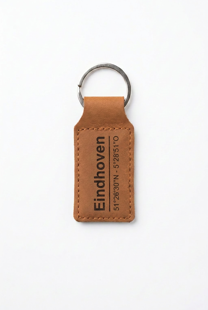 Leren sleutelhanger Eindhoven - Handgemaakt persoonlijk cadeau