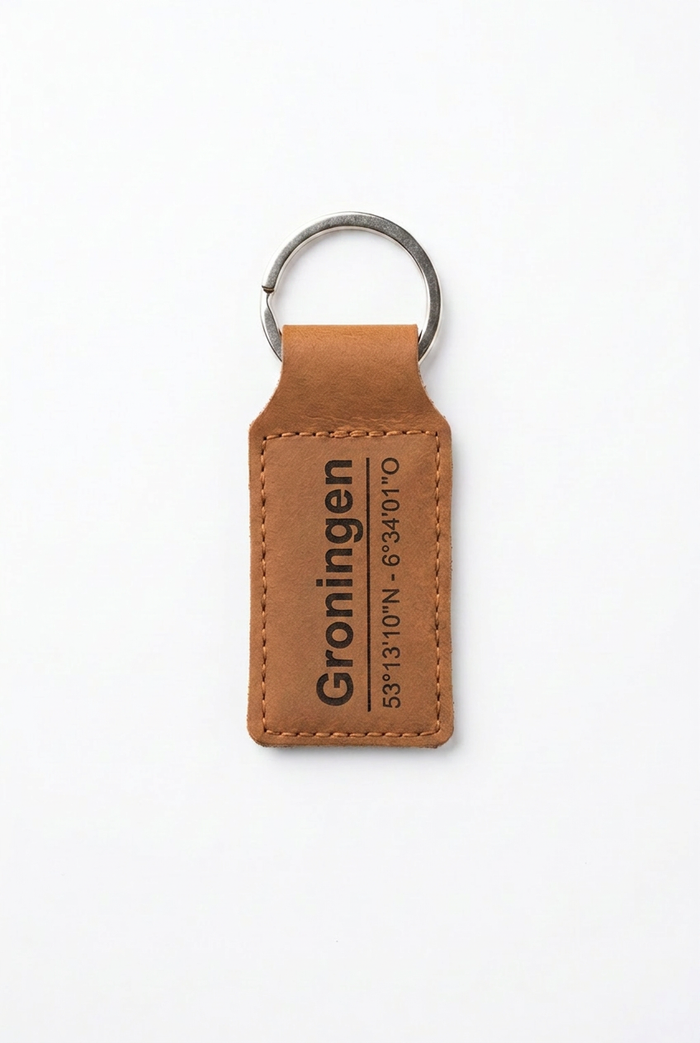 Leren sleutelhanger Groningen - Handgemaakt persoonlijk cadeau