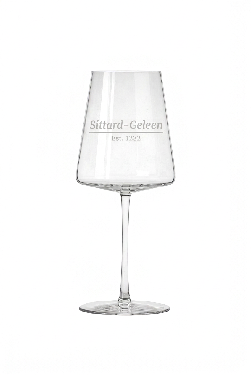 Gegraveerd wijnglas Sittard-Geleen met Stadsnaam en Stadsoprichting - Gepersonaliseerd cadeau
