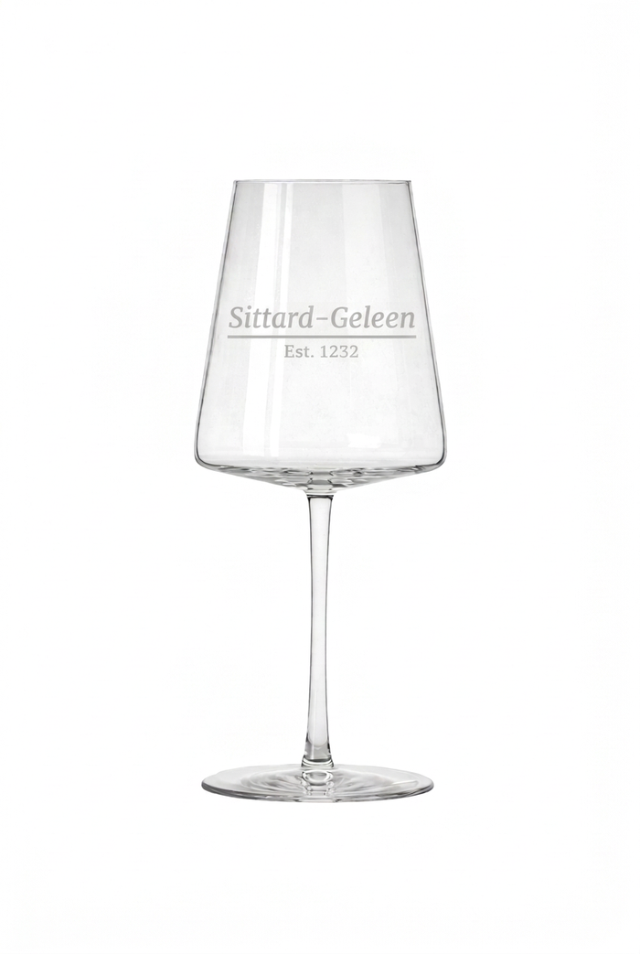 Gegraveerd wijnglas Sittard-Geleen met Stadsnaam en Stadsoprichting - Gepersonaliseerd cadeau