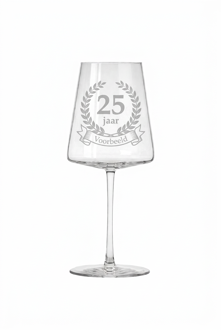 Gegraveerd wijnglas Met Naam 25 Tijdloos Cadeau 52 Cl met naam - Gepersonaliseerd cadeau