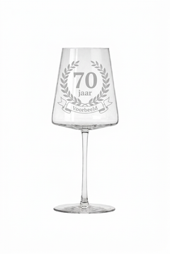 Gegraveerd wijnglas 70e verjaardag met naam - 52 cl