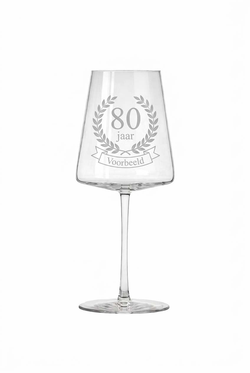 Gegraveerd wijnglas 80e verjaardag met naam - 52 cl