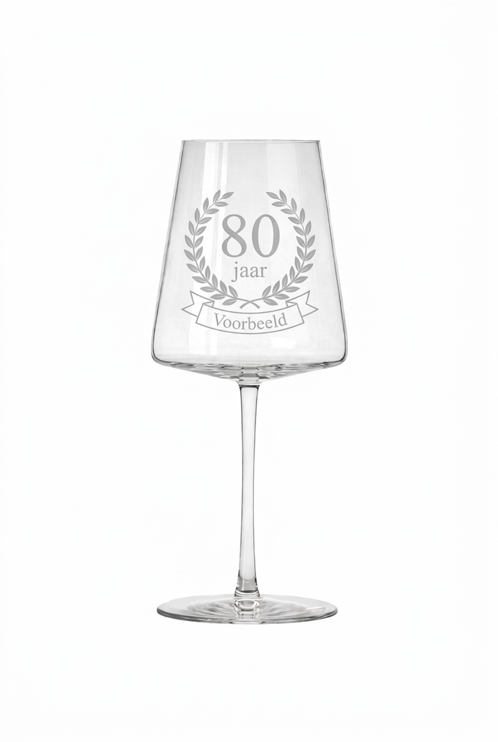 Gegraveerd wijnglas 80e verjaardag met naam - 52 cl