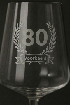 Gegraveerd wijnglas 80e verjaardag met naam - 52 cl