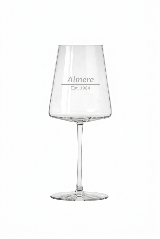 Gegraveerd wijnglas Almere met stadsrechten datum - gepersonaliseerd cadeau 52 cl