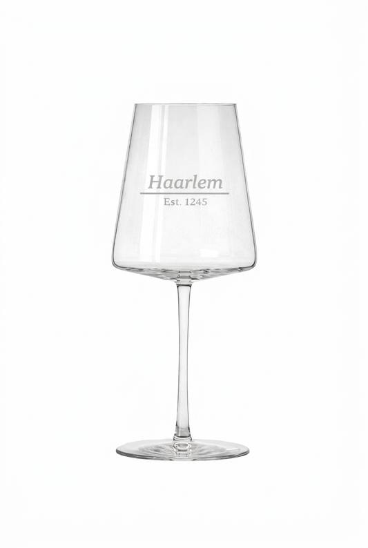 Gegraveerd wijnglas Haarlem met stadsrechten datum - gepersonaliseerd cadeau 52 cl