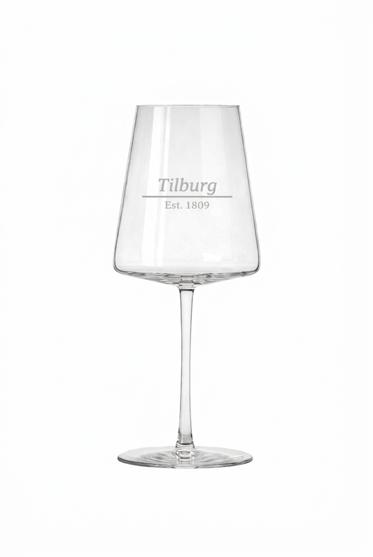 Gegraveerd wijnglas Tilburg met stadsrechten datum - gepersonaliseerd cadeau 52 cl